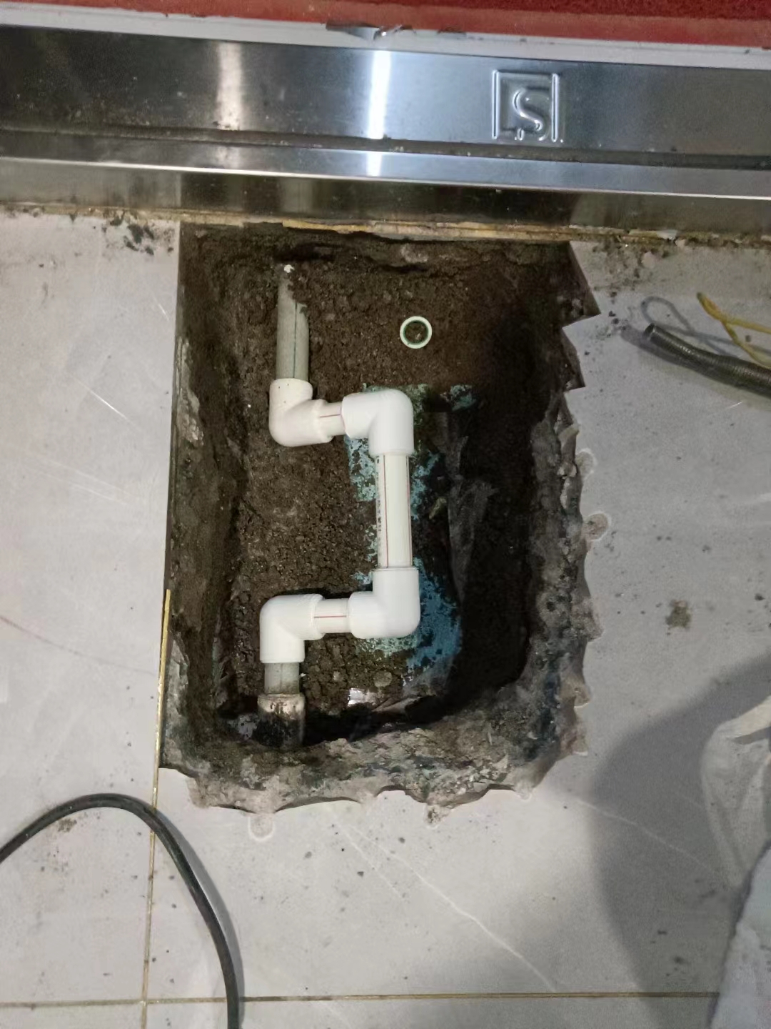 北京衛(wèi)生間漏水的原因和解決方法